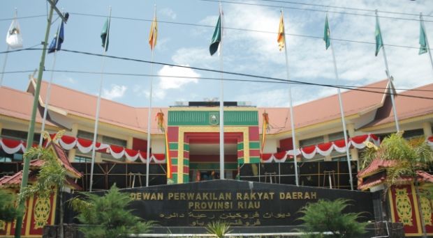 Raih 11 Kursi Golkar Kembali Rebut Ketua DPRD Riau 2019-2024